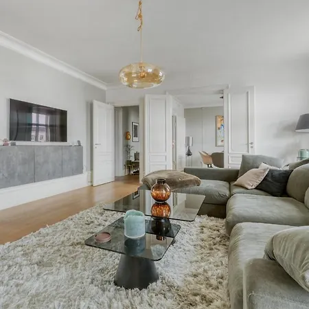아파트 Stylish & Spacious In Cph