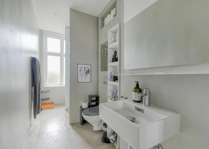 Stylish & Spacious In Cph * Copenhaga