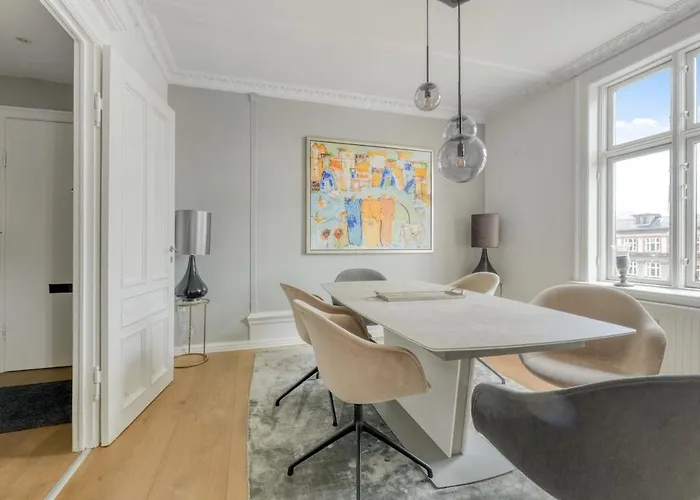 Stylish & Spacious In Cph Apartamento *